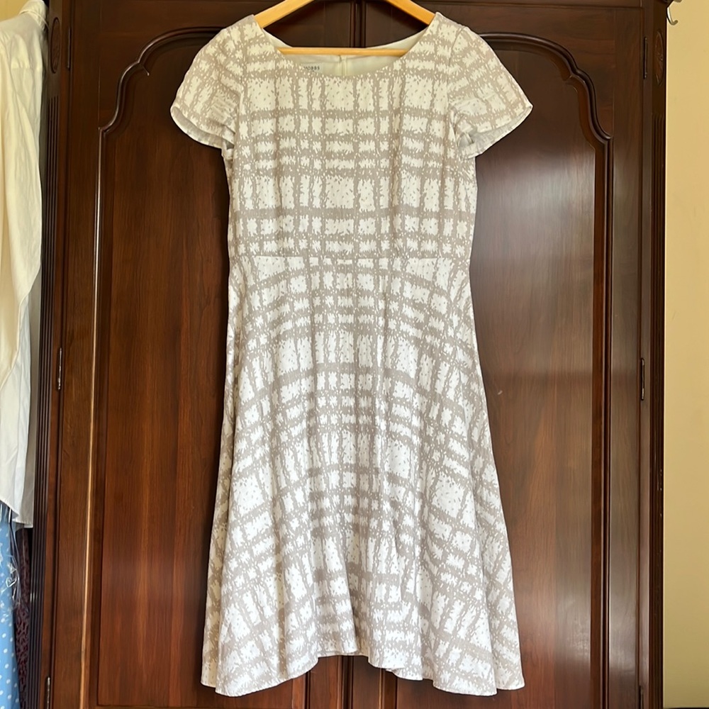 Hobbs London ‘Wessex’ Grey Check Dress ASO Kate Middleton Princess of Wales